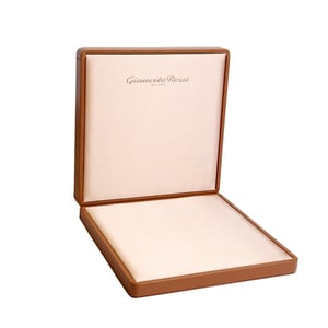 gianvito3.i33272-kPKMnM-w708-h708-f1-l1-n1-c0-q99-r1